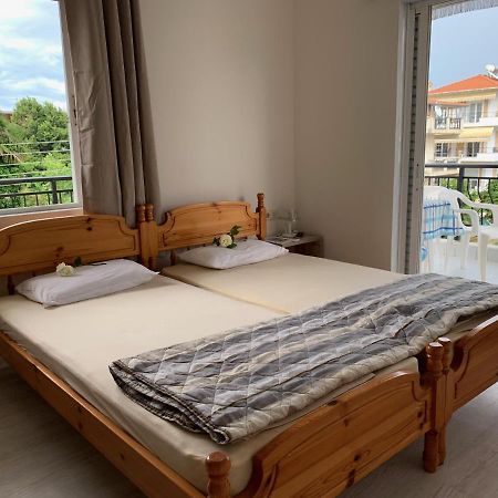 Helios Apartmenthouse Olympiaki Akti Bagian luar foto