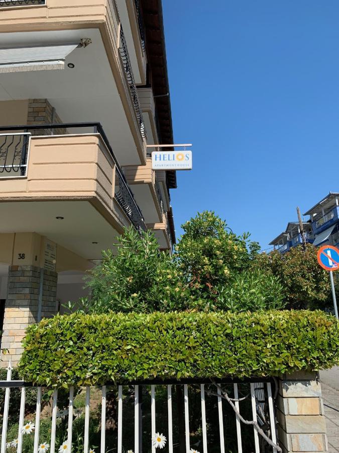 Helios Apartmenthouse Olympiaki Akti Bagian luar foto