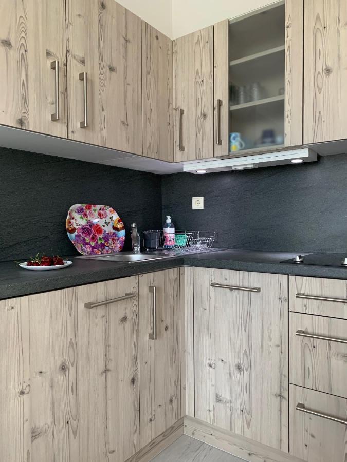 Helios Apartmenthouse Olympiaki Akti Bagian luar foto