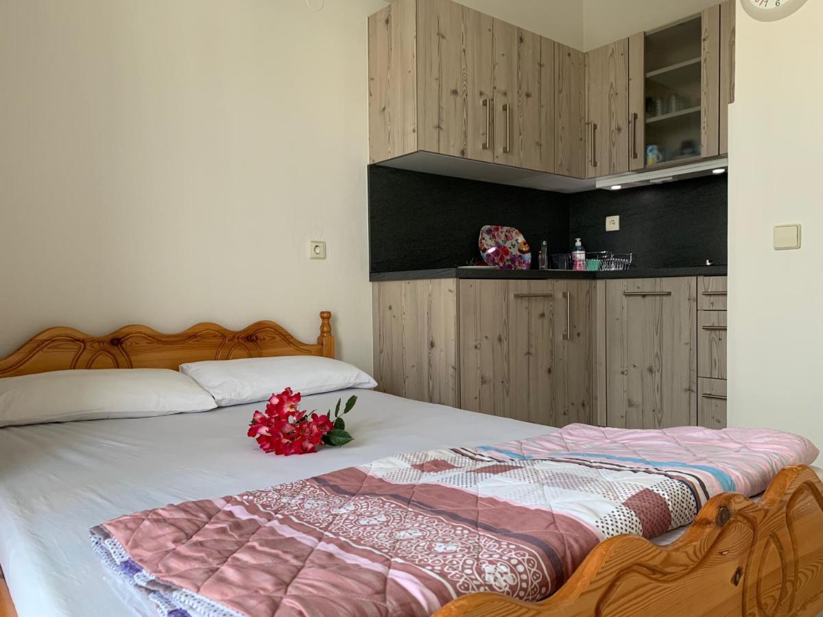 Helios Apartmenthouse Olympiaki Akti Bagian luar foto