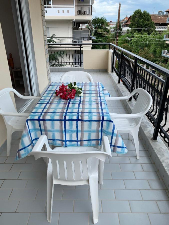 Helios Apartmenthouse Olympiaki Akti Bagian luar foto