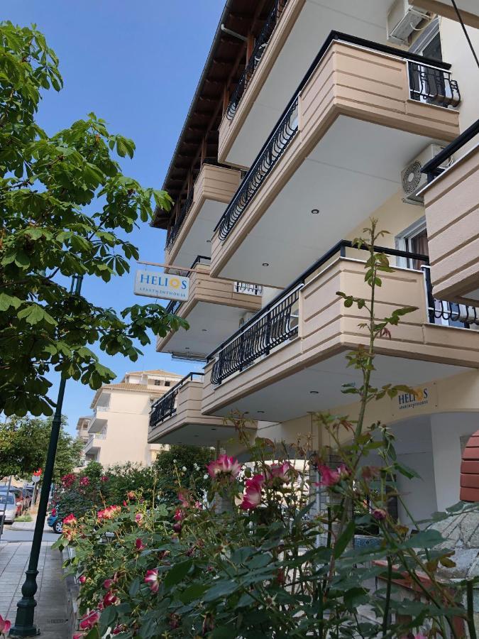 Helios Apartmenthouse Olympiaki Akti Bagian luar foto
